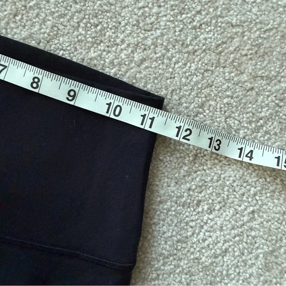 Lululemon Wunder Under Hi-Rise Tight *Full-On Luon 28" size 4 - Picture 5 of 7